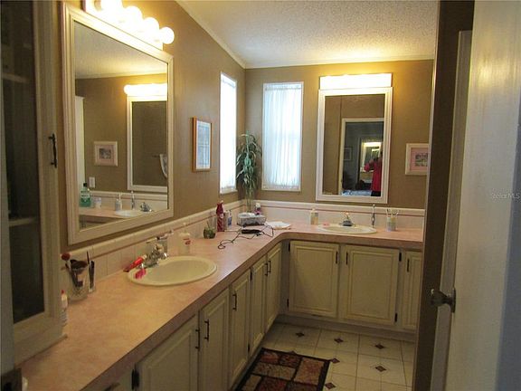5th image of 4028 Myrtle Oak Ct #856