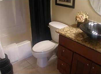2nd image of 4525 S Henderson St APT 204