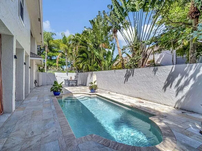 11839 Pebblewood Dr — Photo 46