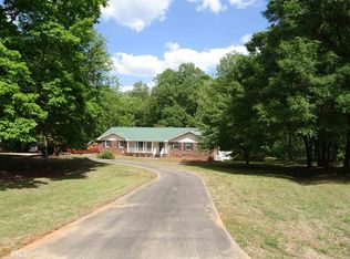 160 Sandy Ridge Trl, Fayetteville, GA 30214