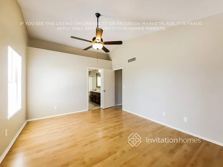 1433 E Utopia Rd — Photo 8