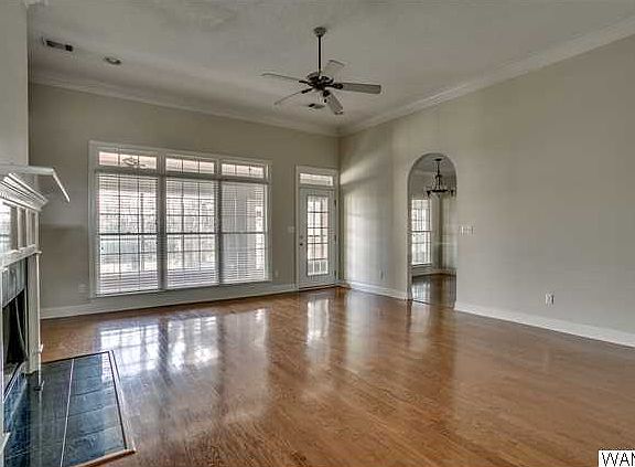 5th image of 1387 Auxford Ave