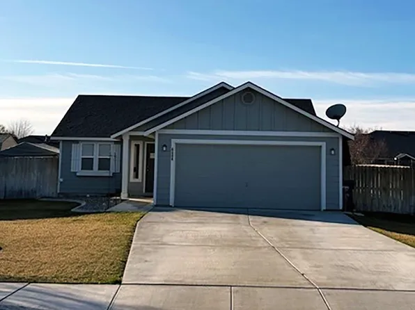 6406 Glacier Peak Dr, Pasco, WA 99301