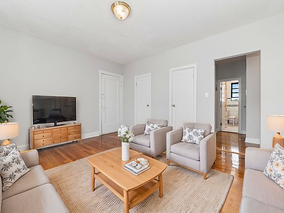 2nd image of 10420 115th St APT 4B