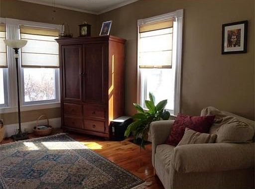 3rd image of 21 Belmont St