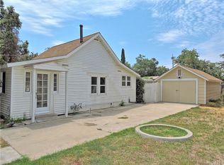 3668 Farnham Pl, Riverside, CA 92503