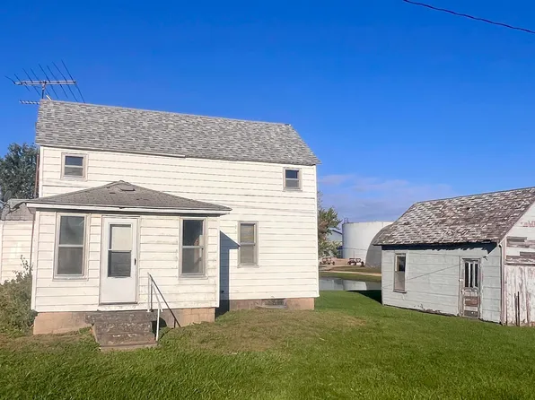 108 Buckeye Ave, Buckeye, IA 50006