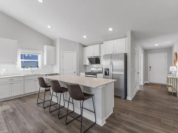 13104 National St NE, Blaine, MN 55449