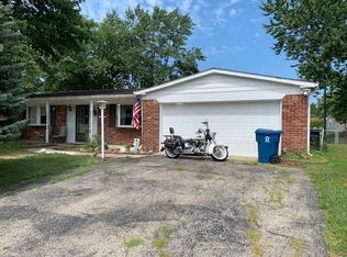 8854 Lynbrook Dr, Indianapolis, IN 46219