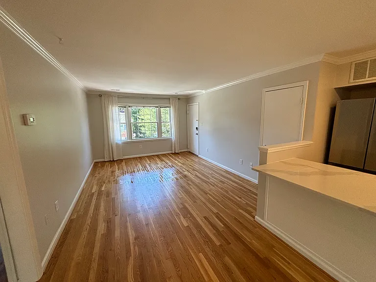 2422 Barracks Pl #3 — Photo 40