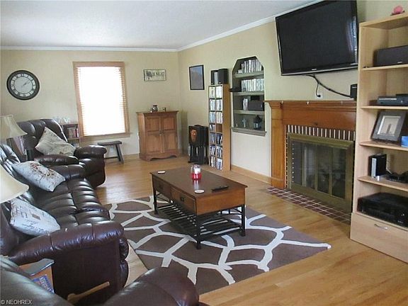 4th image of 726 Perkinswood Blvd SE