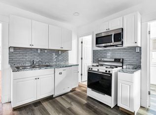 55 Redlands St, Springfield, MA 01104