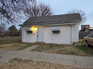 216 S Cheyenne Ave, Bartlesville, OK 74003