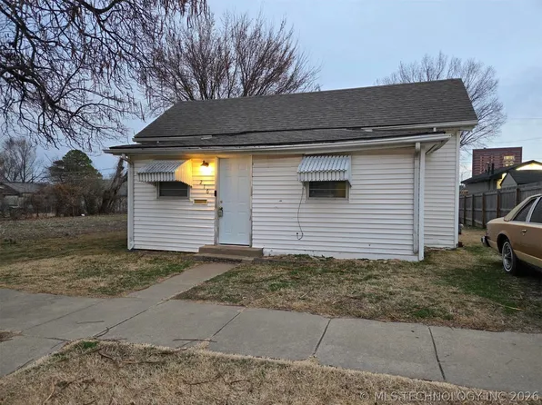 216 S Cheyenne Ave, Bartlesville, OK 74003