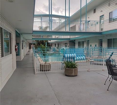 4th image of 2833 Saint Charles Ave APT 14