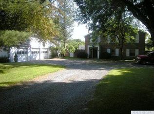 616 Mill Rd, Rhinebeck, NY 12572