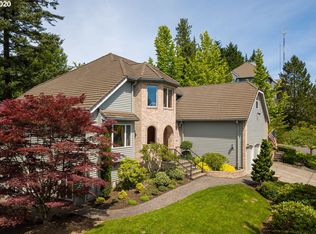 835 SW 67th Pl, Portland, OR 97225