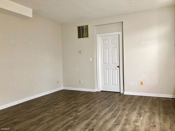 1384895D-4E25-40A3-94DE-C58C1E4FDB66