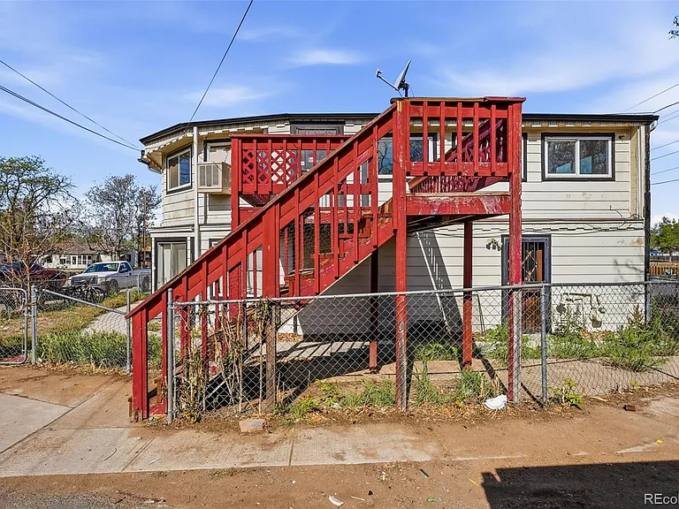 6890 Monaco St #A — Photo 4