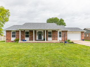 2109 W Jackson St, Bolivar, MO 65613