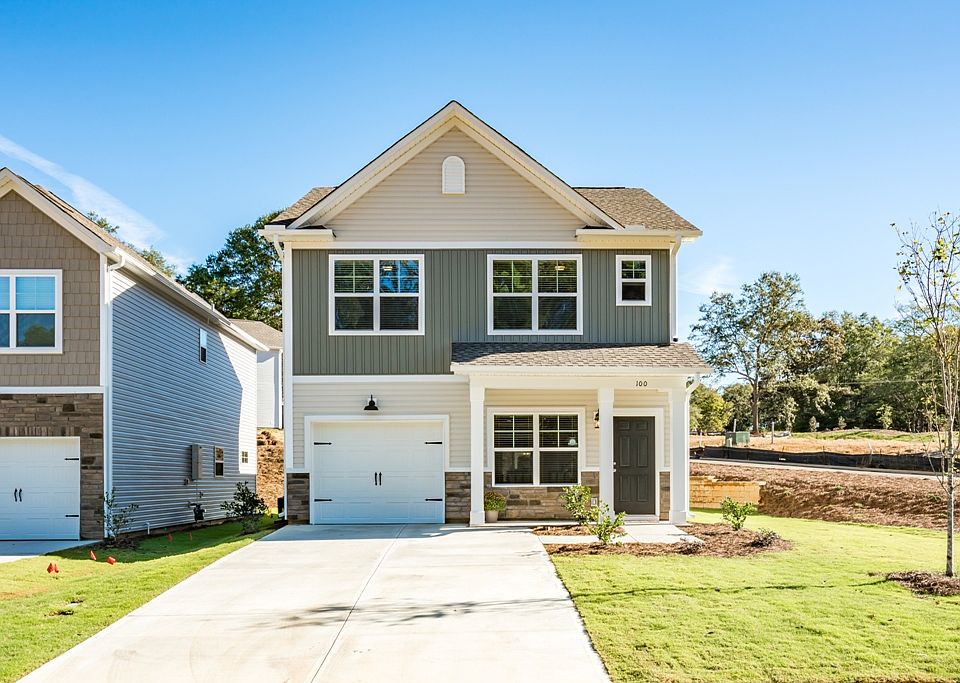 1st image of 131 Highland Park Ct