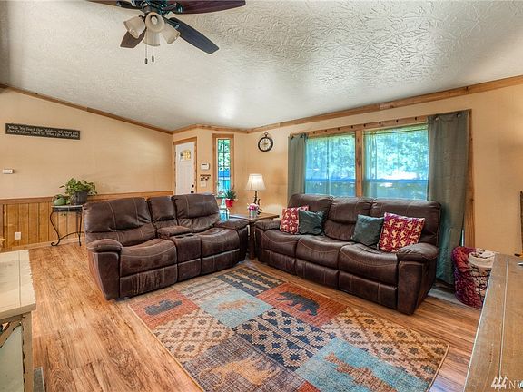 2nd image of 4206 250th Street Ct E