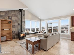 17015 Jacqueline Cir, Anchorage, AK 99516