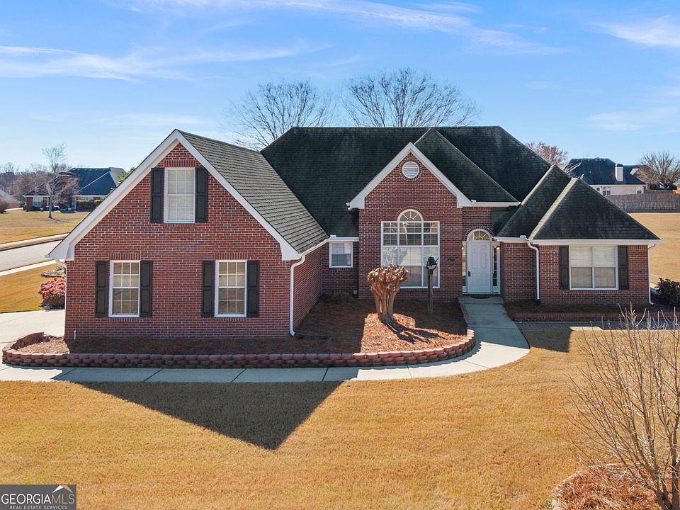 1st image of 810 Karie Dr