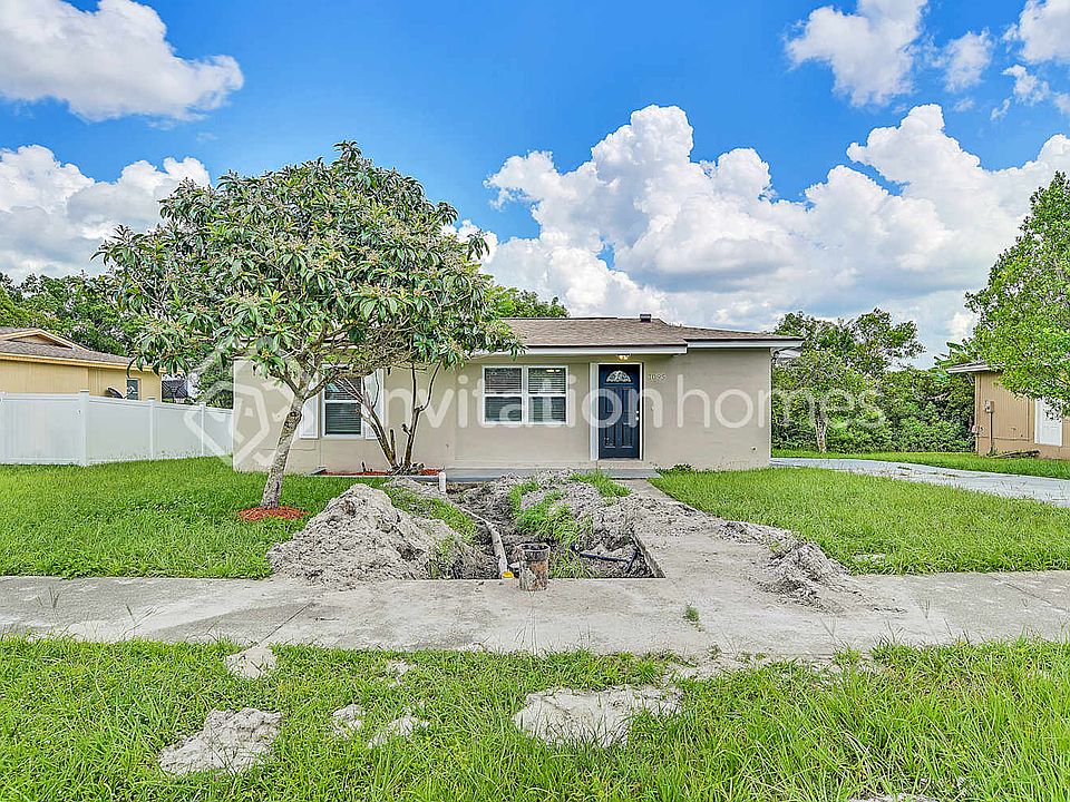 1st image of 1095 Saxon Blvd
