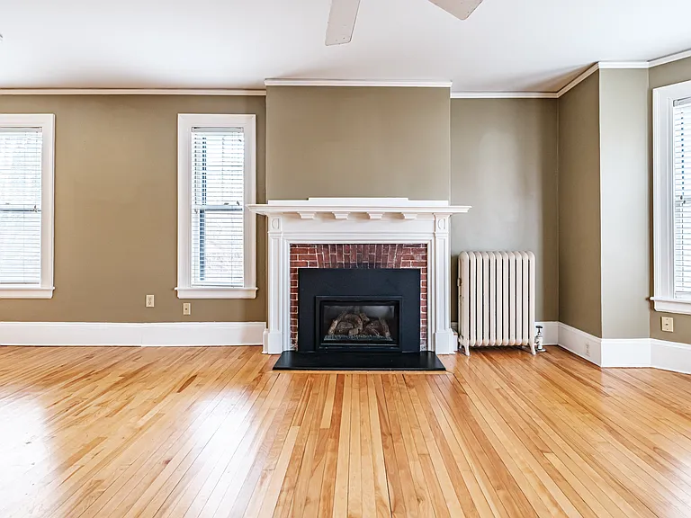 199 Vaughan St #5 — Photo 7