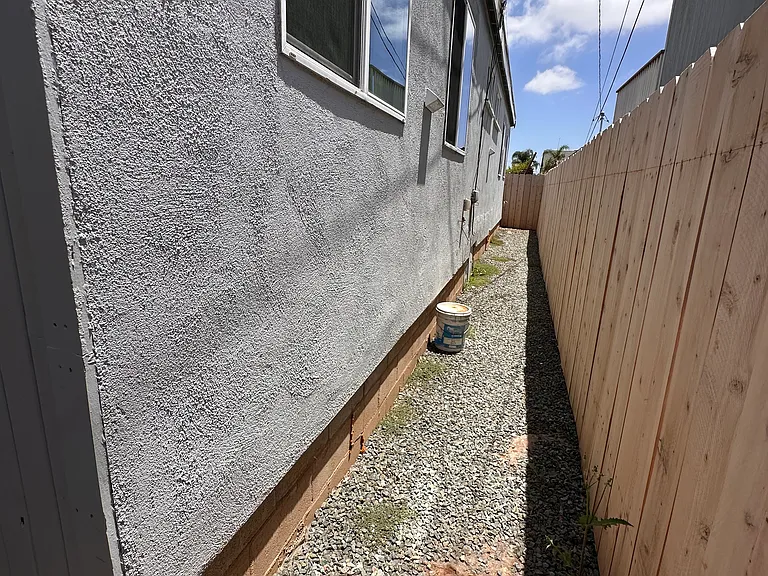 3238 Grim Ave #B — Photo 12