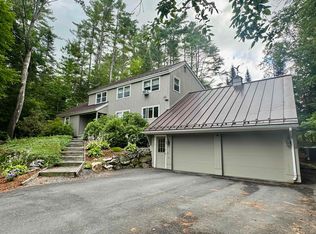 20 Fairway Dr, Grantham, NH 03753
