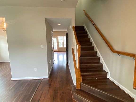 3rd image of 6118 Belgreen Ct