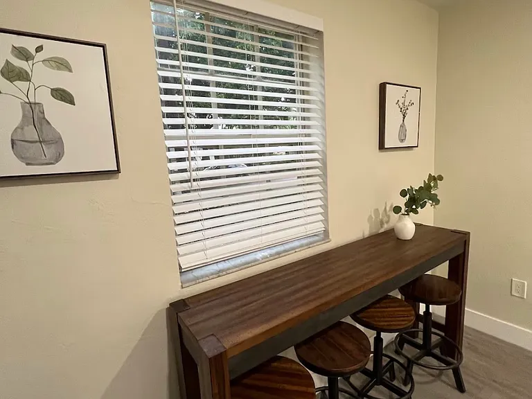 42 Phoenetia Ave #2 — Photo 8