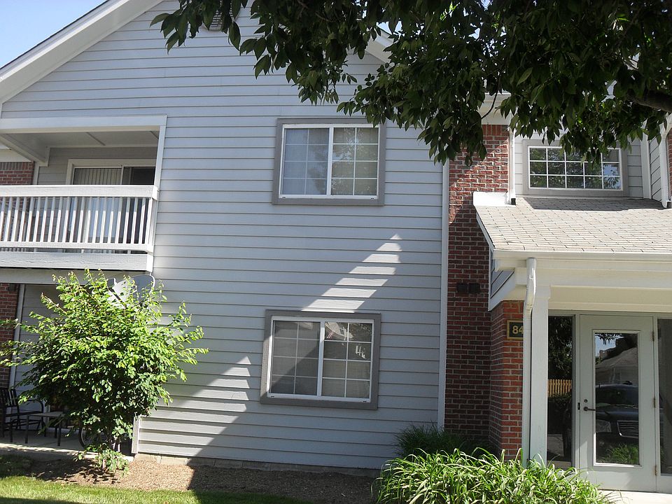 1st image of 8418 Glenwillow Ln Unit 102