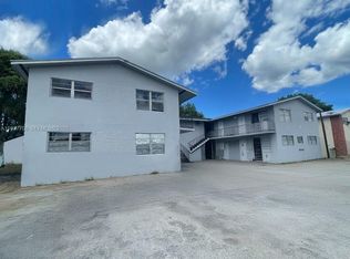 332 SW 3rd St APT 8, Belle Glade, FL 33430