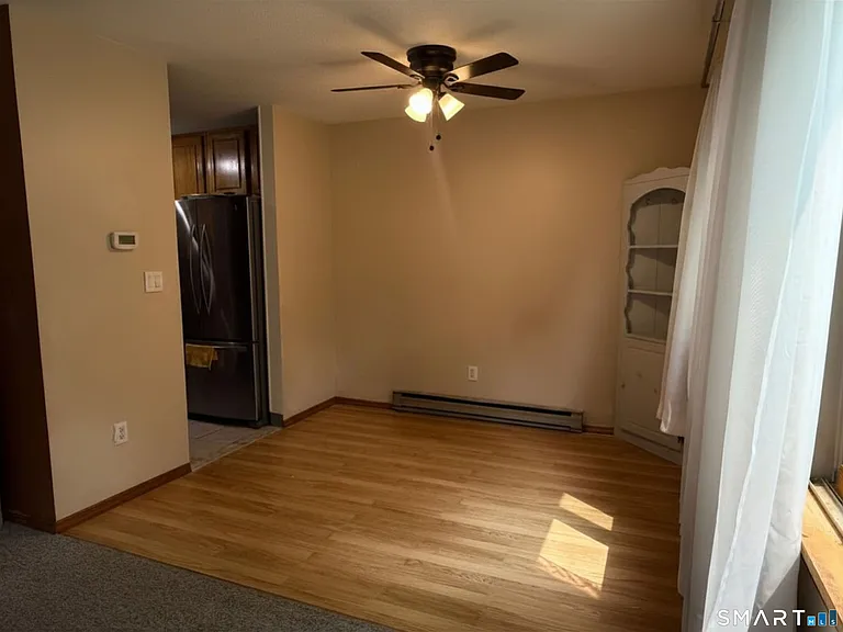 8 Pineview Dr #A — Photo 3