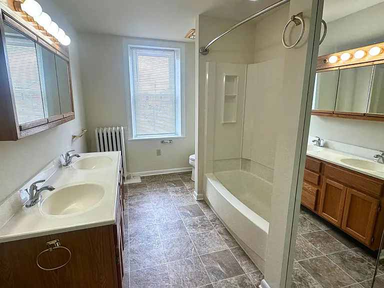 51 W Main St — Photo 27