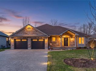 38 Rhine Meadow Rd, Woolwich, ON
