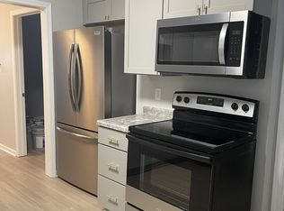 2216 S Austin St, Milwaukee, WI 53207