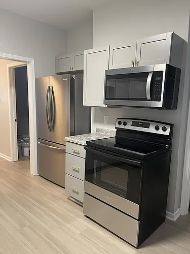 2216 S Austin St Photo 1