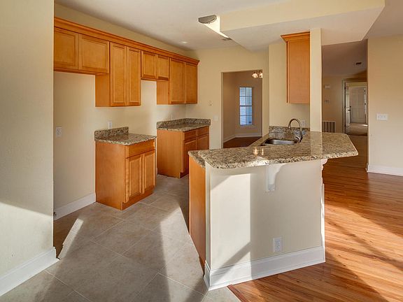4th image of 12340 Sondra Cove Trl N