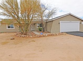 21095 Wren St, Apple Valley, CA 92308