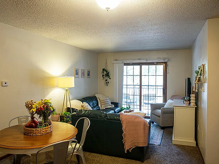 Campus Properties — Photo 11