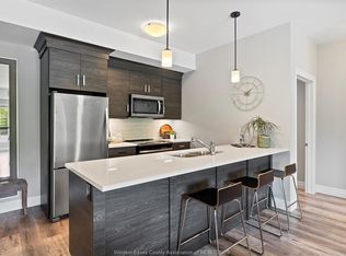5840 Newman Blvd #318, Lasalle, ON