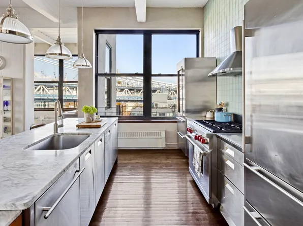 1 Main Street image 11 of 22