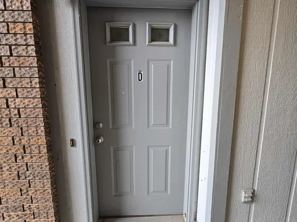 115 Holly Dr, Saint Robert, MO