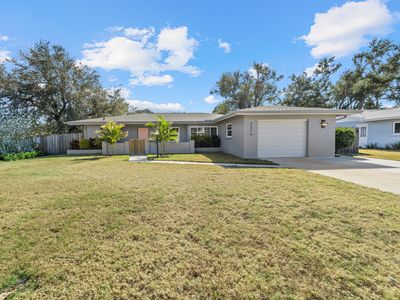 3374 Bougainvillea St, Sarasota, FL, 34239