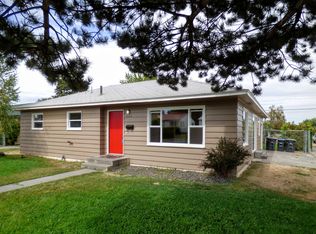 802 S Hawthorne Dr, Moses Lake, WA 98837