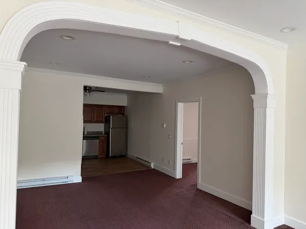 126 N 2nd Ave, Mechanicville, NY 12118